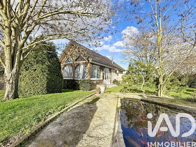 Maison traditionnelle à Thibie (51510)