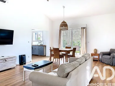 Maison de campagne à Saint-Barthélemy-de-Bellegarde (24700)