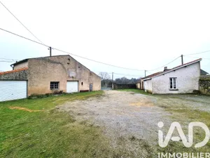 Maison de village à Thénezay (79390)