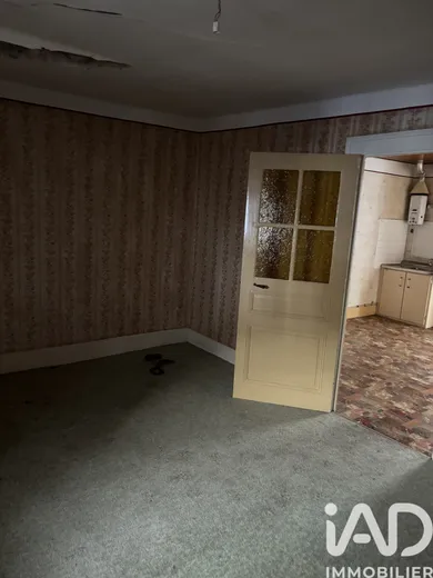 Maison de village à Saint-Paul-en-Jarez (42740)