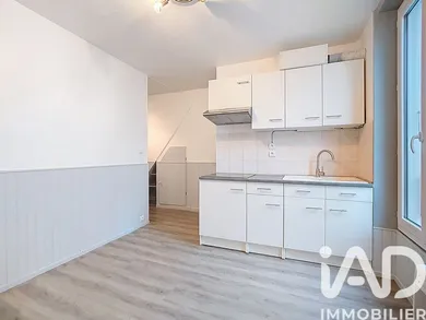 Apartment in Chaumes-en-Brie (77390)