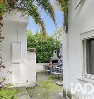 Apartment in Eysines (33320)