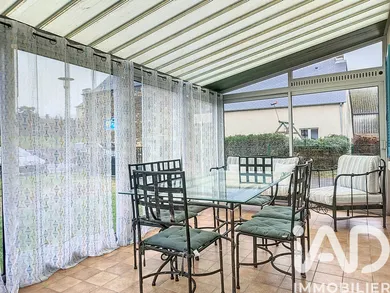 Maison traditionnelle à Pleine-Fougères (35610)