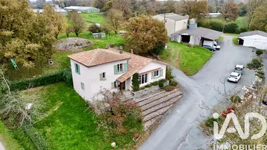 Domaine à Largeasse (79240)