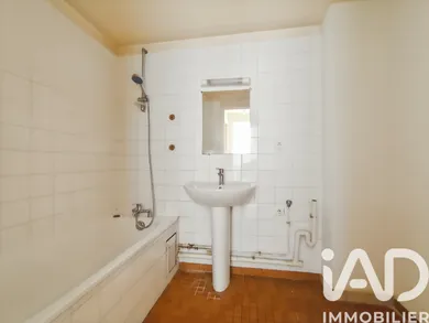 Apartment in Pontoise (95300)