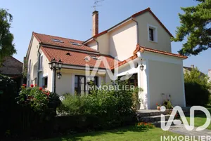 Maison à Grigny (91350)