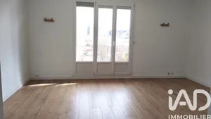 Apartment in Reims (51100)