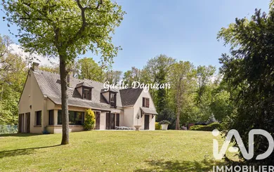 House in L'Isle-Adam (95290)