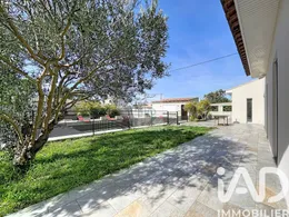House in Rochefort-du-Gard (30650)