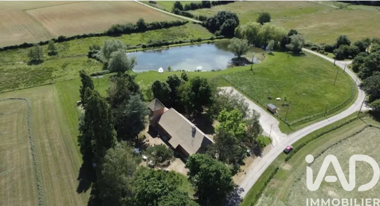 Maison 5 pièces 300 m² · à Saint-Martin-en-Bresse · 300 m² · 599 000 €