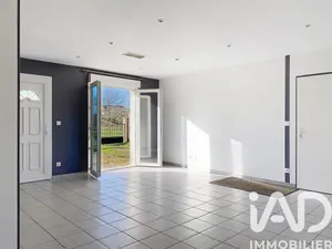 Maison à Saint Seurin sur l'isle (33660)