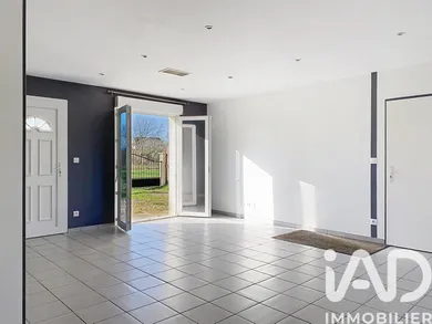 Maison à Saint Seurin sur l'isle (33660)