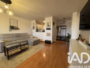 Apartment in Noisy-le-Grand (93160)