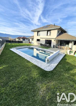 Traditional house in Vers (74160)