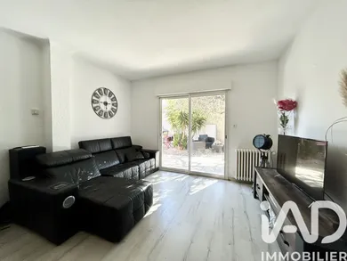 House in Beaucaire (30300)