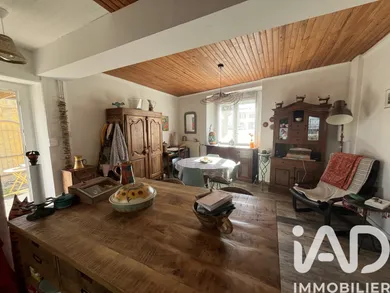 Maison de village à Rieux-de-Pelleport (09120)