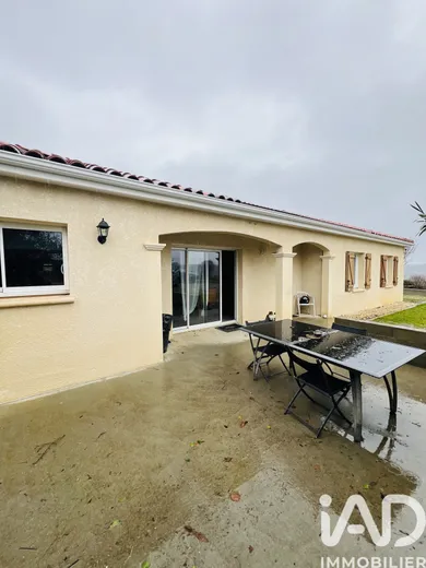 Traditional house in Projan (32400)