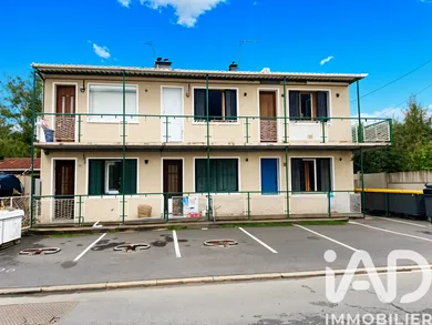 Studio à Corbeil-Essonnes (91100)