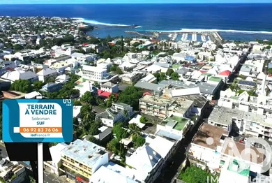 Terrain à Saint-Pierre (97410)