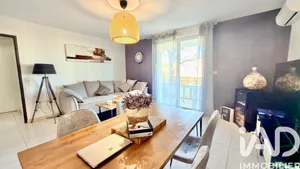 Apartment in Lézignan-Corbières (11200)