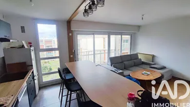 Apartment in Écouen (95440)