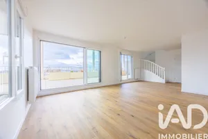 Duplex in Bordeaux (33800)