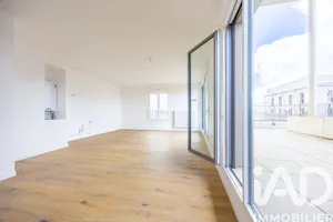 Duplex in Bordeaux (33800)