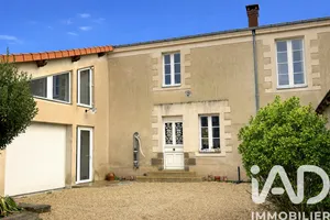 Demeure à Basse-Goulaine (44115)