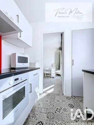 Apartment in Saint-Maur-des-Fossés (94100)