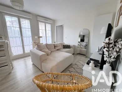 Apartment in Brie-Comte-Robert (77170)