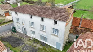 Maison à Anais (16560)