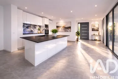 Architectural house in Mudaison (34130)