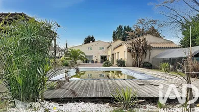 House in Pons (17800)