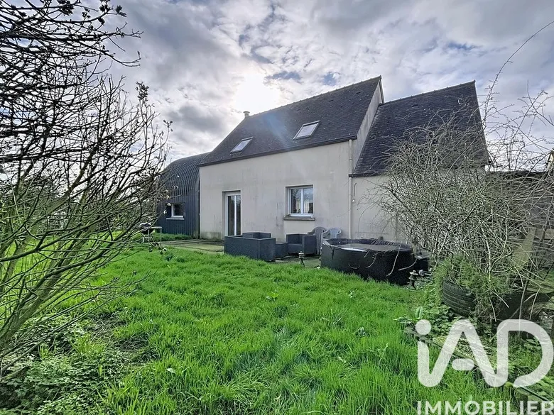 Maison 5 pièces 154 m² · à Ercé-près-Liffré · 154 m² · 343 000 €