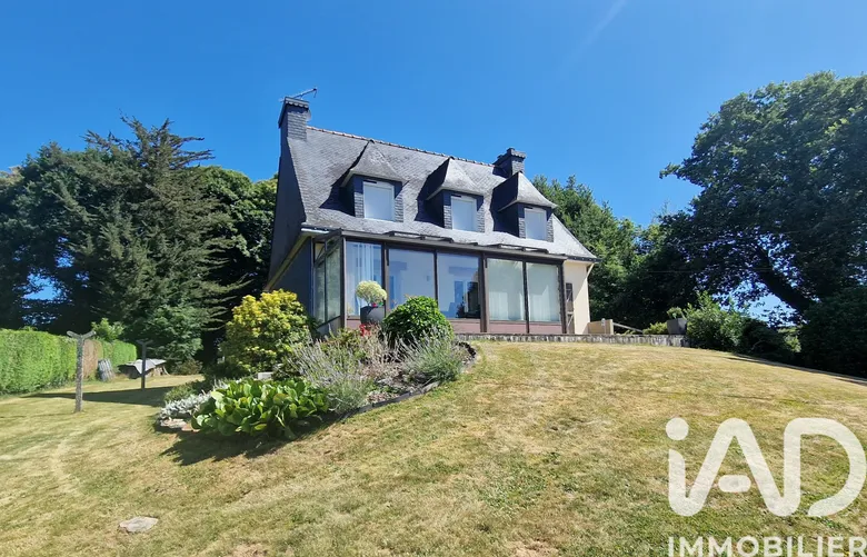 Maison 5 pièces 133 m² · à Gourin · 133 m² · 241 000 €