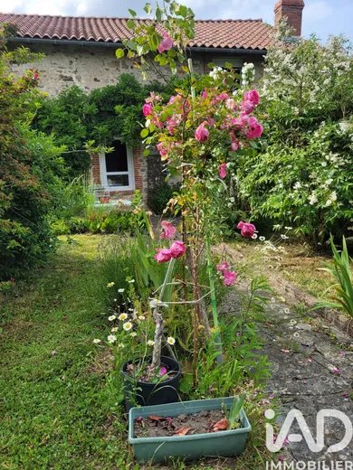 Maison de campagne à Blanzac (87300)