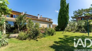 Maison traditionnelle à Bédarrides (84370)