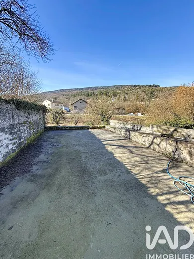 Townhouse in Valserhône (01200)