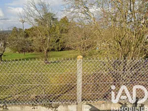 Land in Cannes-Écluse (77130)