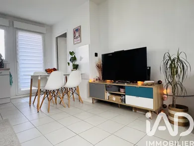 Apartment in Saint-Jean (31240)