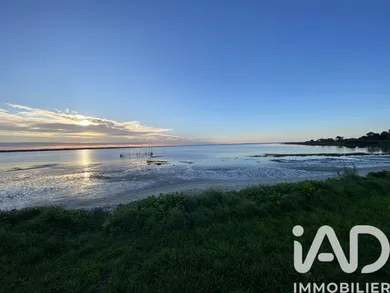 House in Lanton (33138)