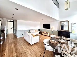 Duplex à Bordeaux (33300)