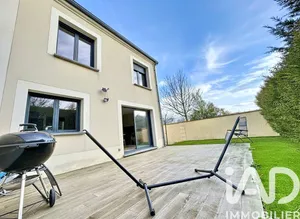 Maison à Vaugrigneuse (91640)