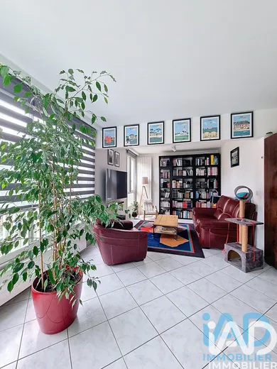 Appartement à Combs-la-Ville (77380)