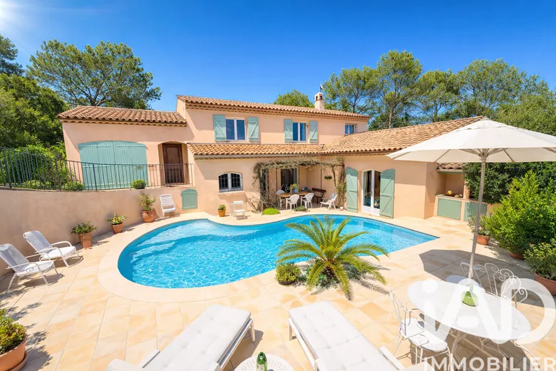 Maison 5 pièces 193 m² · à Saint-Raphaël · 193 m² · 849 000 €