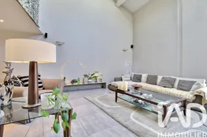 Duplex in Morières-lès-Avignon (84310)