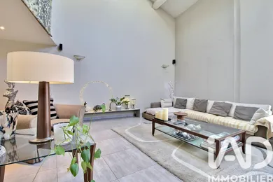 Duplex in Morières-lès-Avignon (84310)