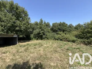 Building plot in Targon (33760)