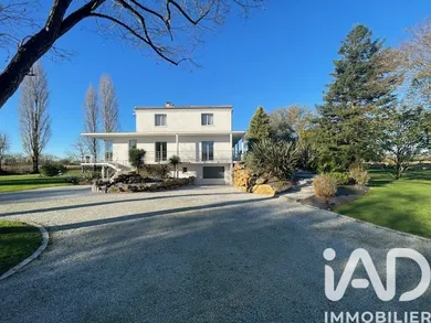 Traditional house in Saujon (17600)