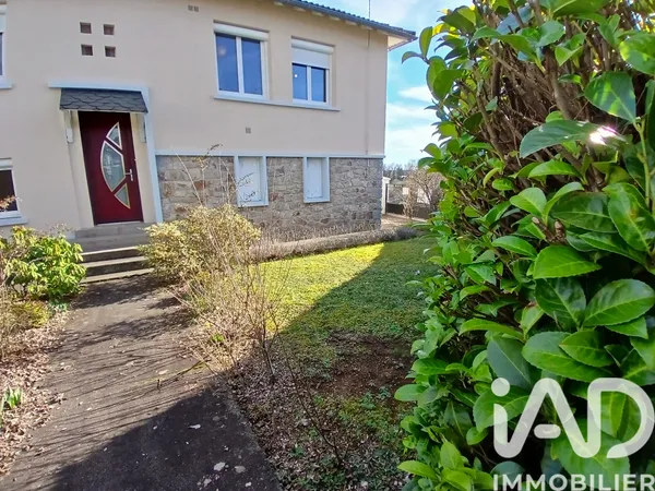 Vente maison à Chaussenac (15700) : maison 5 pièces 125 m² — 8
